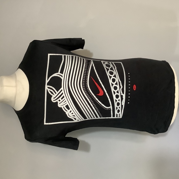 Other - Nike Crew Neck T Shirt - Size S - Black & White - P2P 18” - Ninety Seven